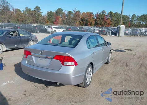 2010 Honda Civic Lx z USA, uszkodzony, nr VIN 2HGFA1F56AH588422